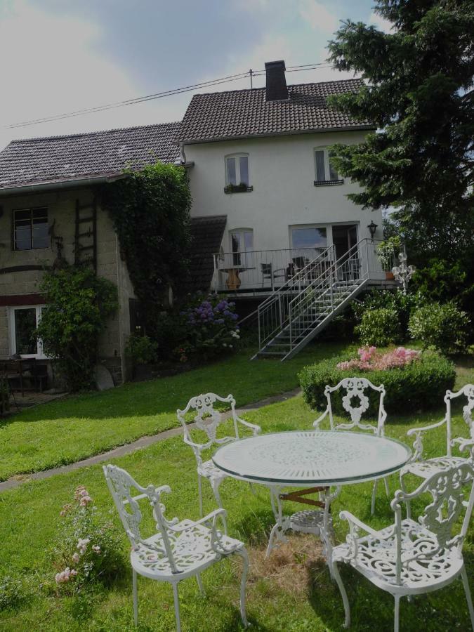 Villa Luzia Meuspath Eksteriør bilde